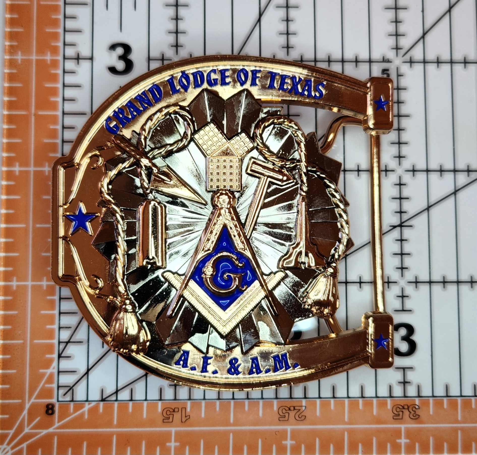 [Buckle on Grid Pic Missing] (Click here)